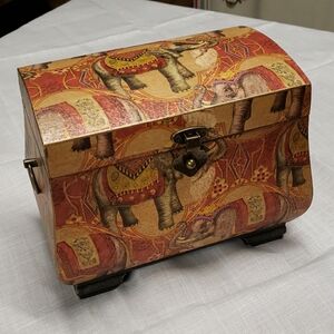 Bombay Style Elephant Motif Wooden Box